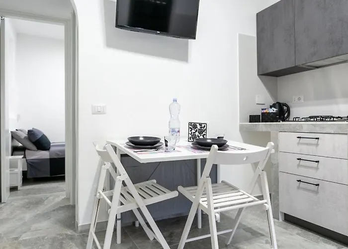 A Casa Di Elly 2 *