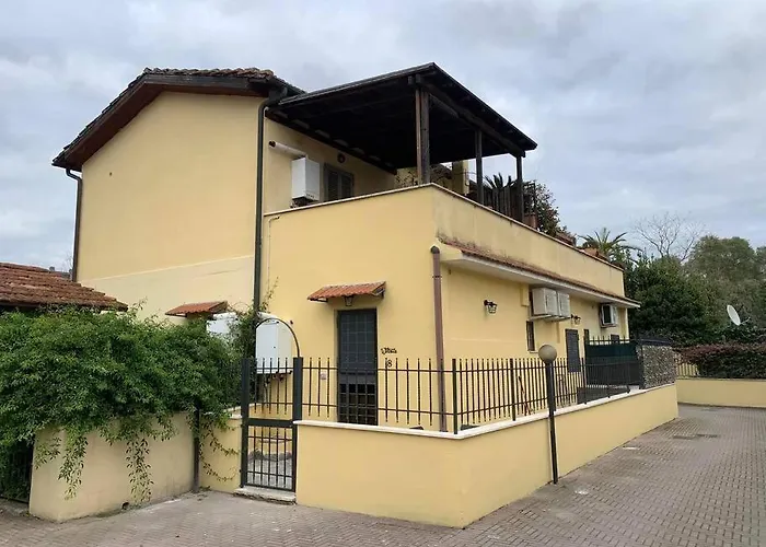 A Casa Di Elly 2 Apartment